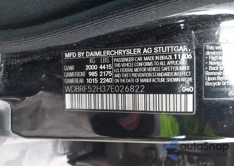 2007 Mercedes-Benz C 230 Sport z USA, uszkodzony, nr VIN WDBRF52H37E026822